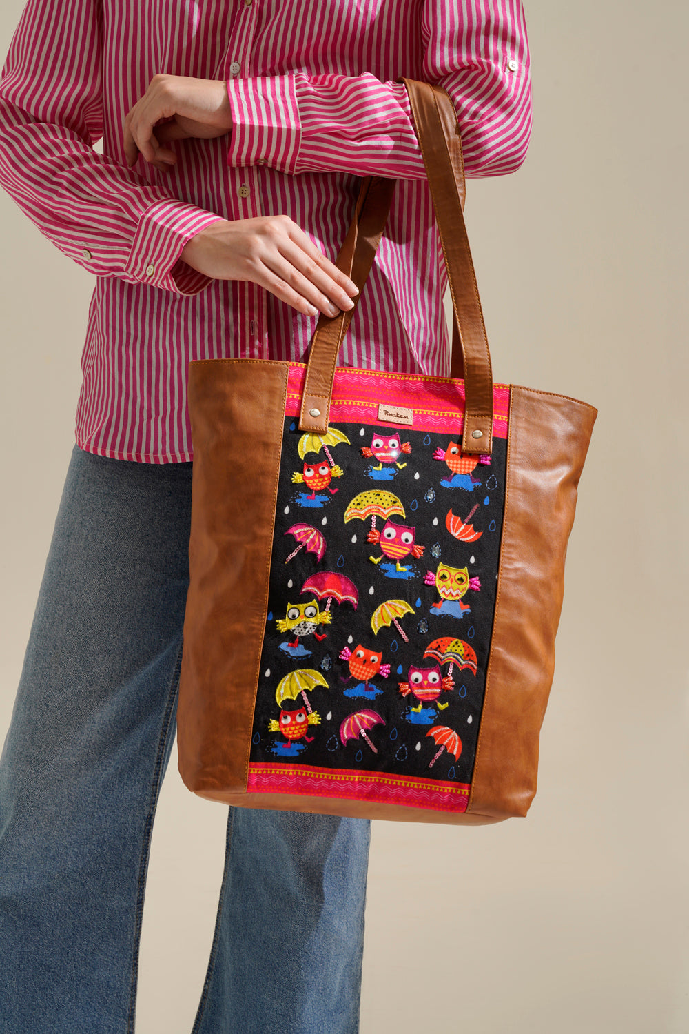Funky Owl Pu Side Tote bag